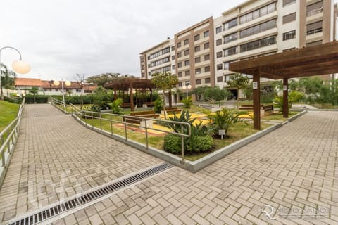 Image 44 - 241628